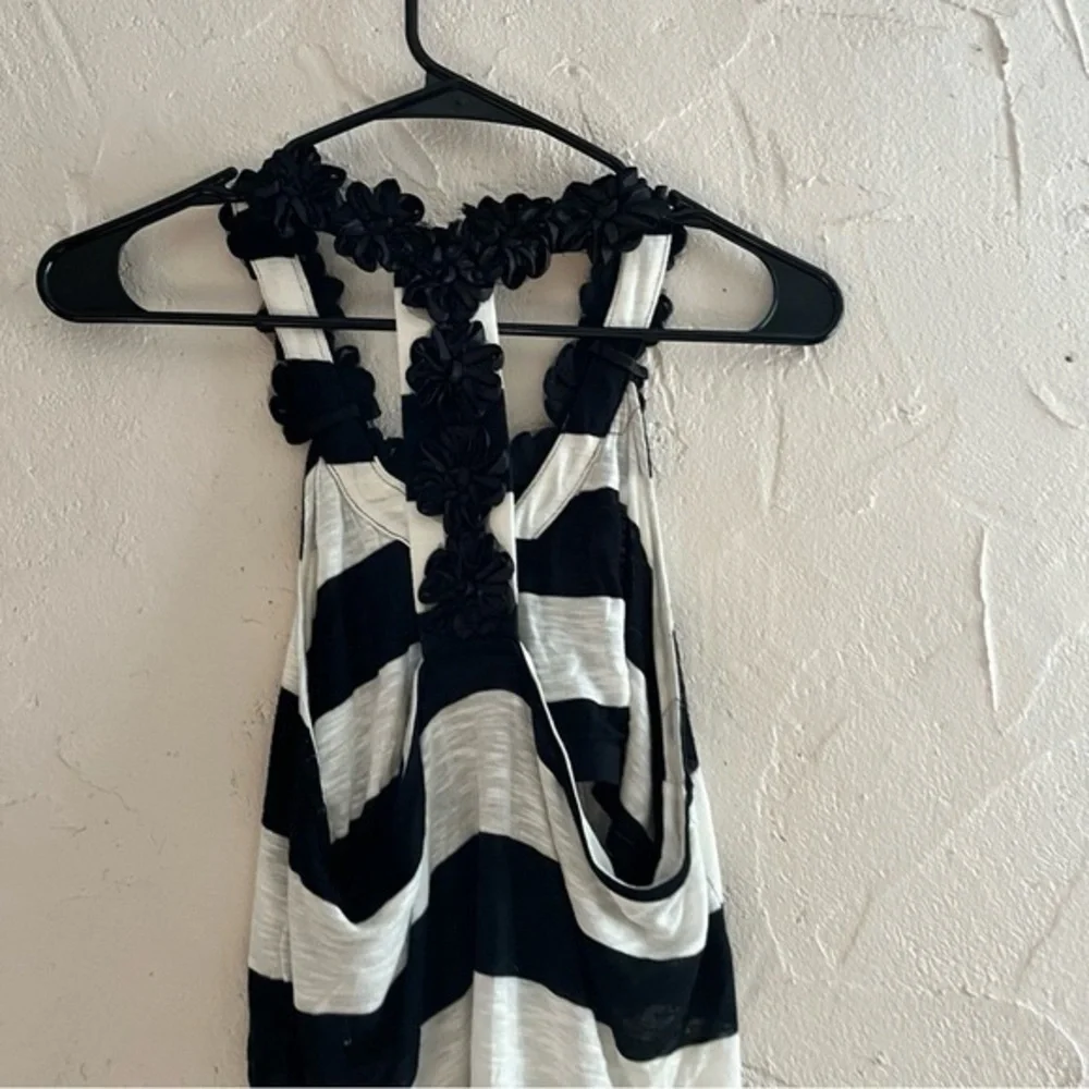 INC Black and White Racerback Top - Picture 3 of 7